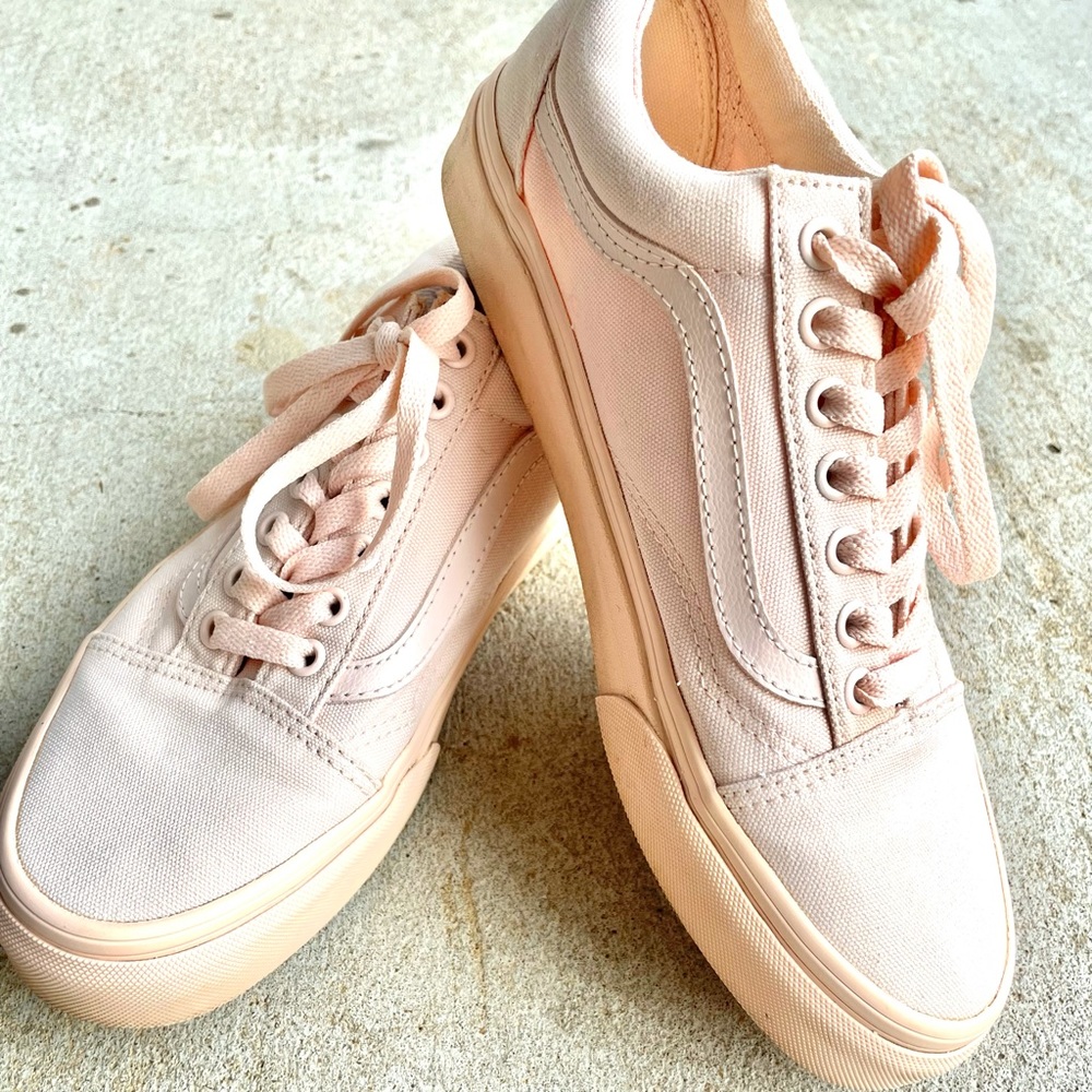 Pale Pink VANS Sneakers, Size 8.5 Woman’s